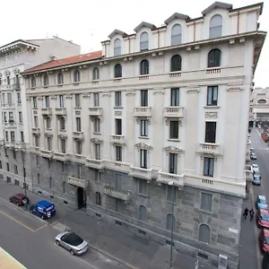 De La Gare Apartahotel